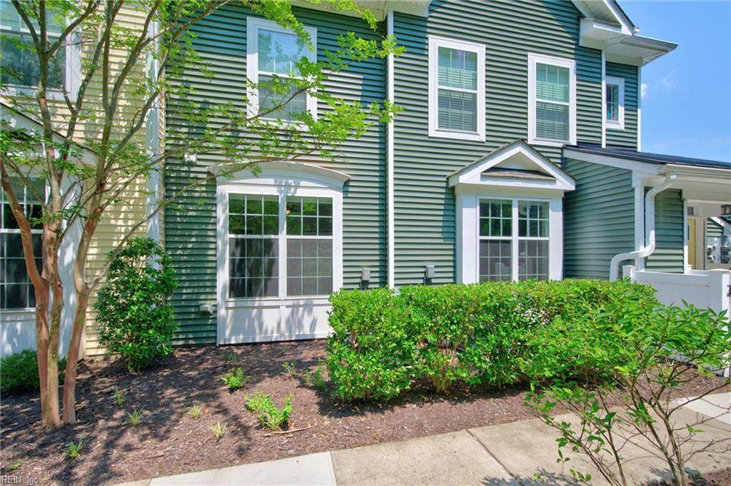 301 Promenade Ln - Photo 1