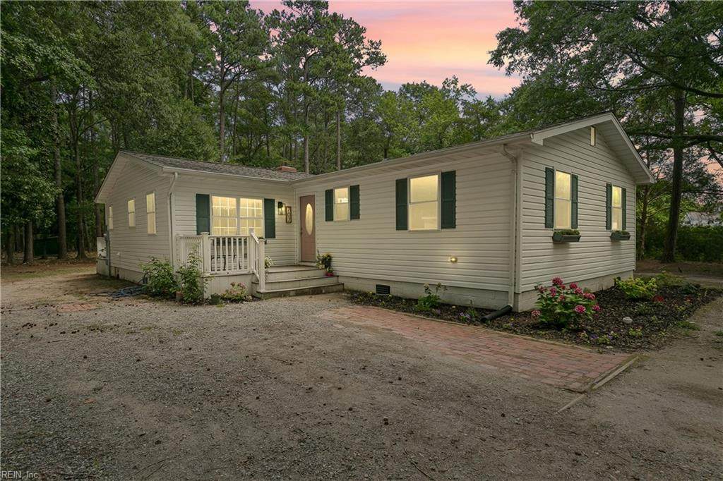 707 Beach Rd - Photo 1