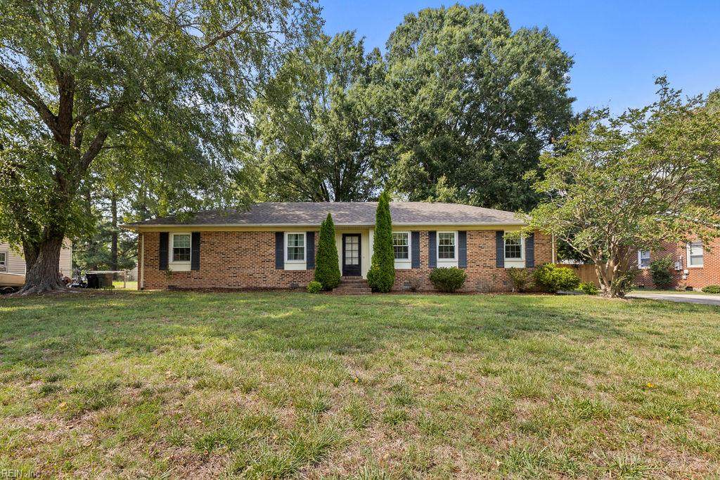 228 Carrie Dr - Photo 1