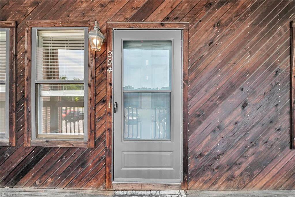 8530 Tidewater Drive Dr - Photo 1