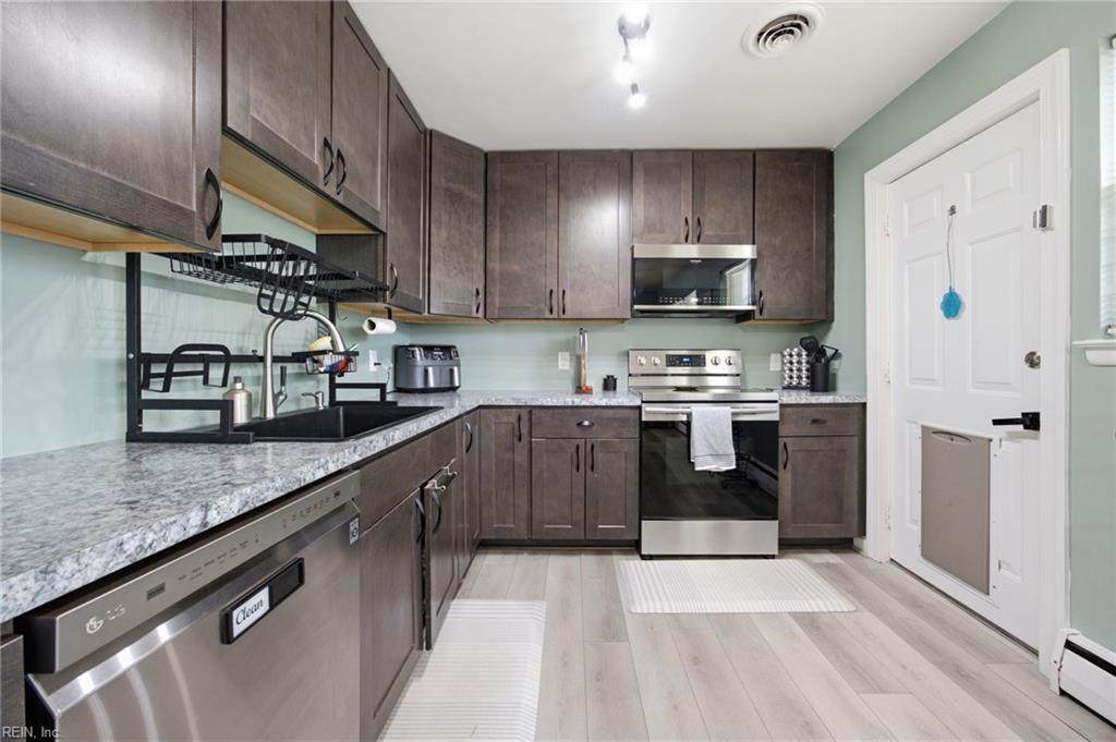 2536 Little Creek Rd - Photo 1