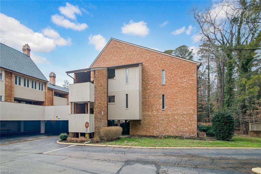 376 Merrimac Trl - Photo 1