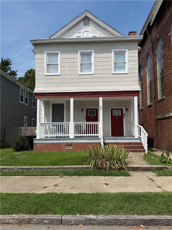 238 Webster Ave - Photo 1