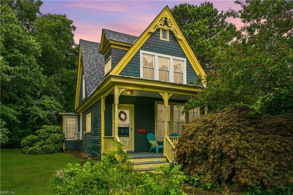 37 Claremont Ave - Photo 1