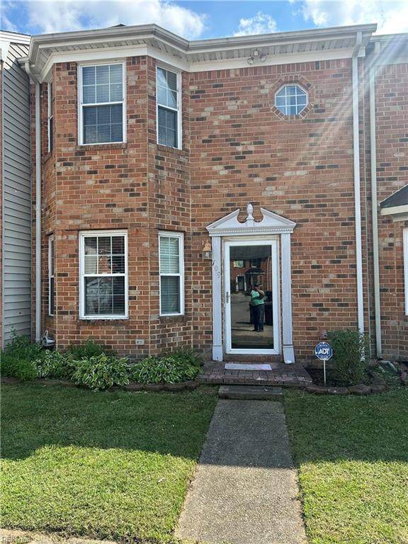 709 Montrose Ct - Photo 1