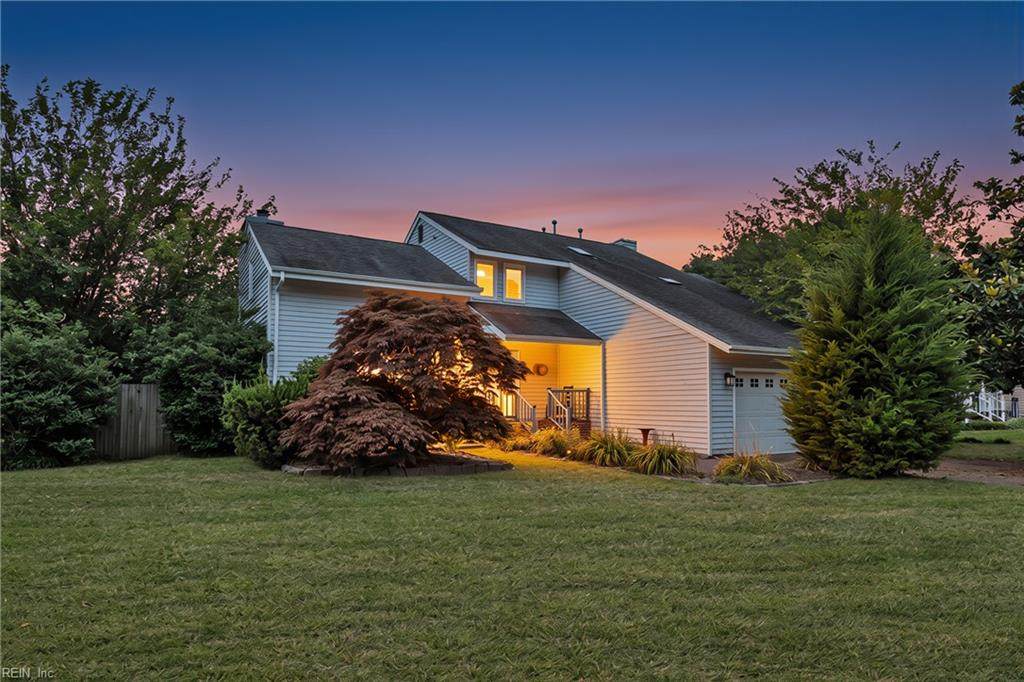 206 Woodburn Dr - Photo 1