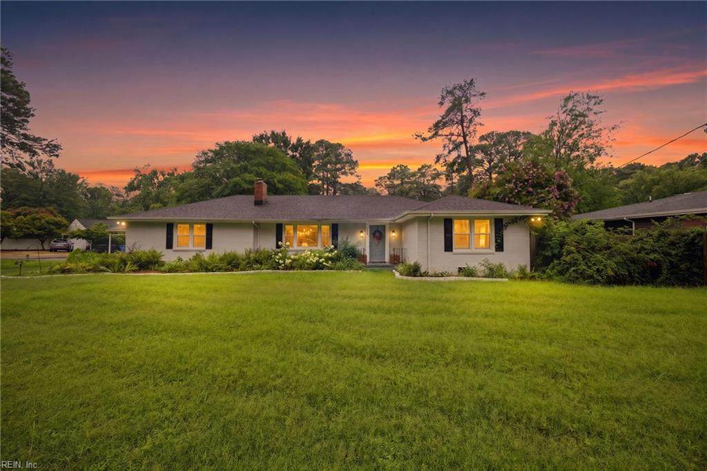 2101 Sterling Point Drive Dr - Photo 1