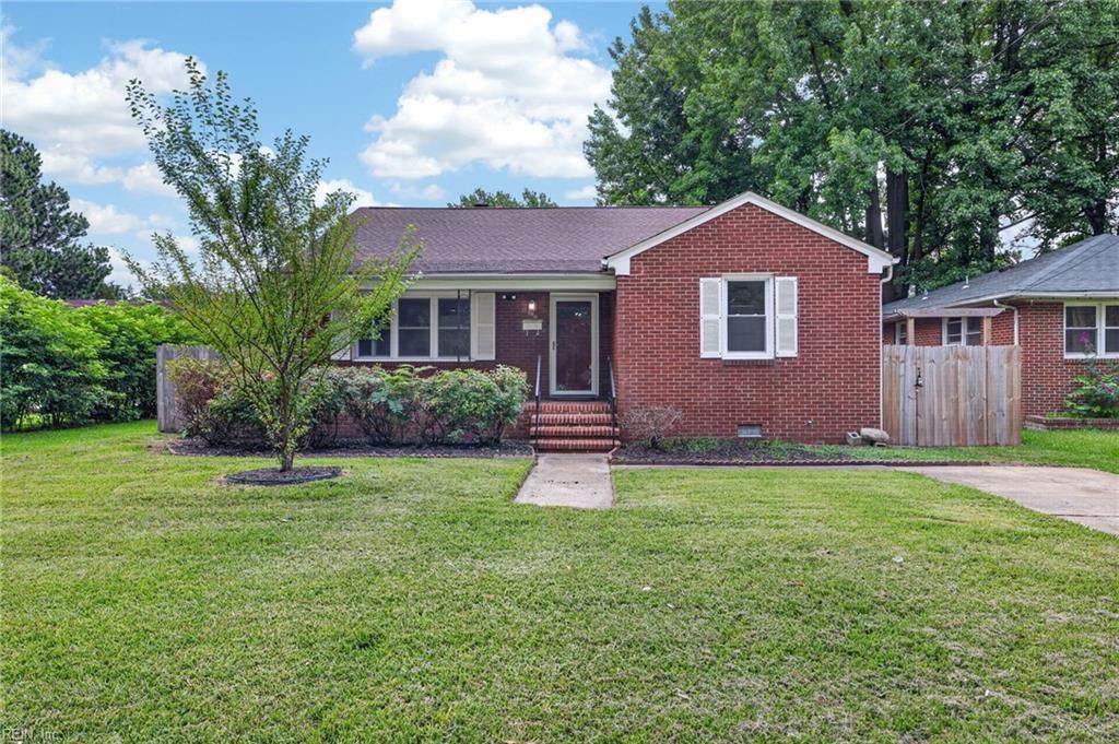 609 Crystal Ave - Photo 1