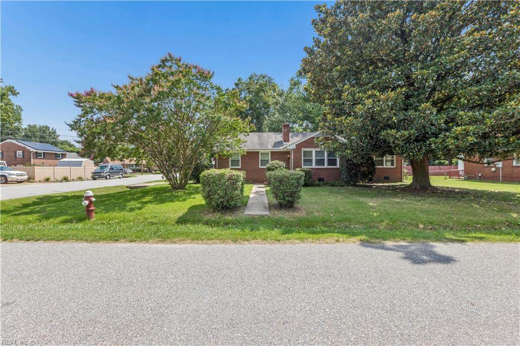127 Westbrook Dr - Photo 1