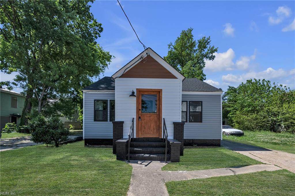 235 Forest St - Photo 1