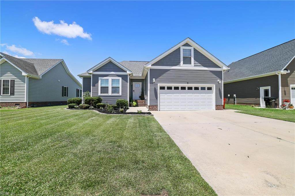 614 Millbrook Cir - Photo 1
