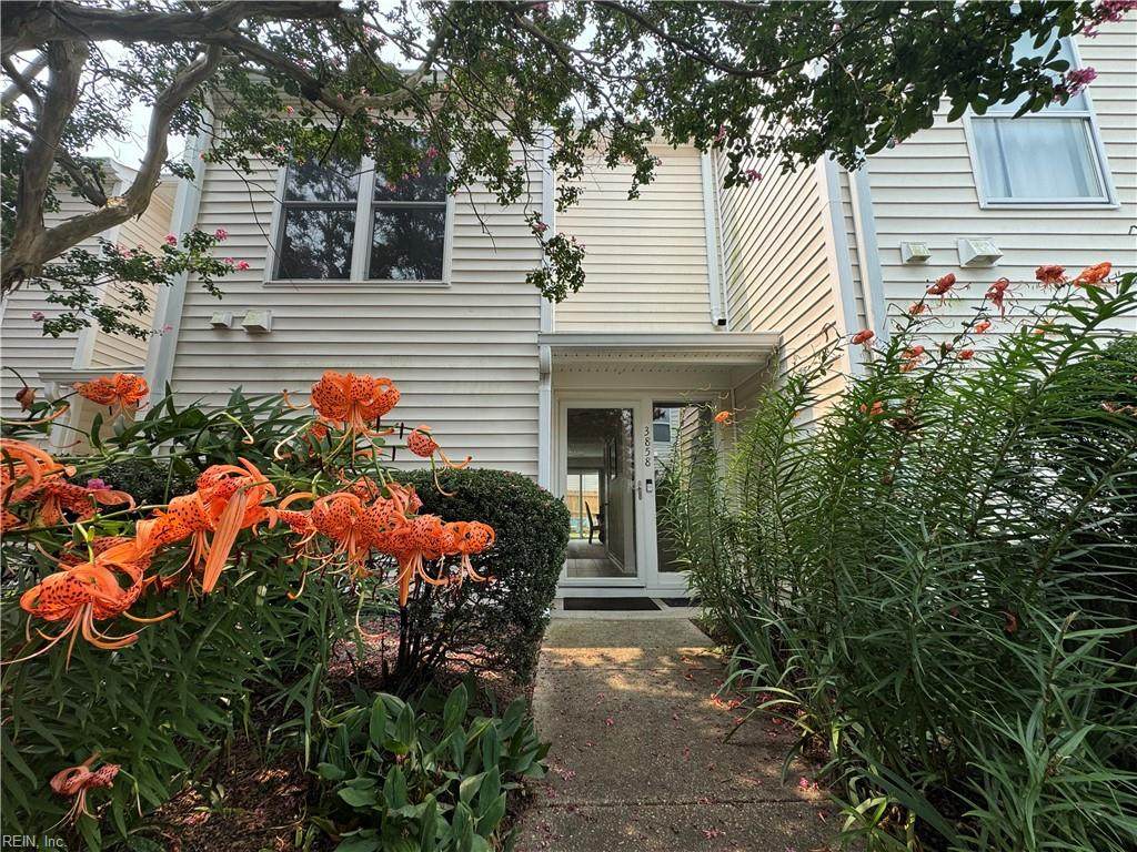 3858 Staffordshire Ln - Photo 1