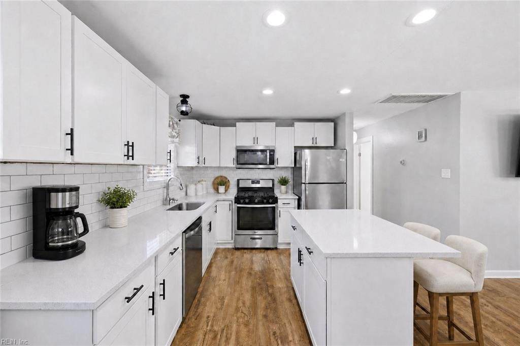 615 Gladstone Ave - Photo 1