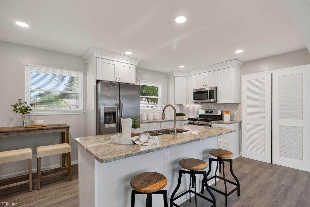 214 Martha Lee Dr - Photo 1