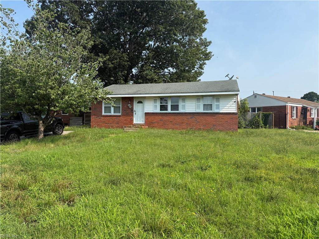 341 Keith Ct - Photo 1