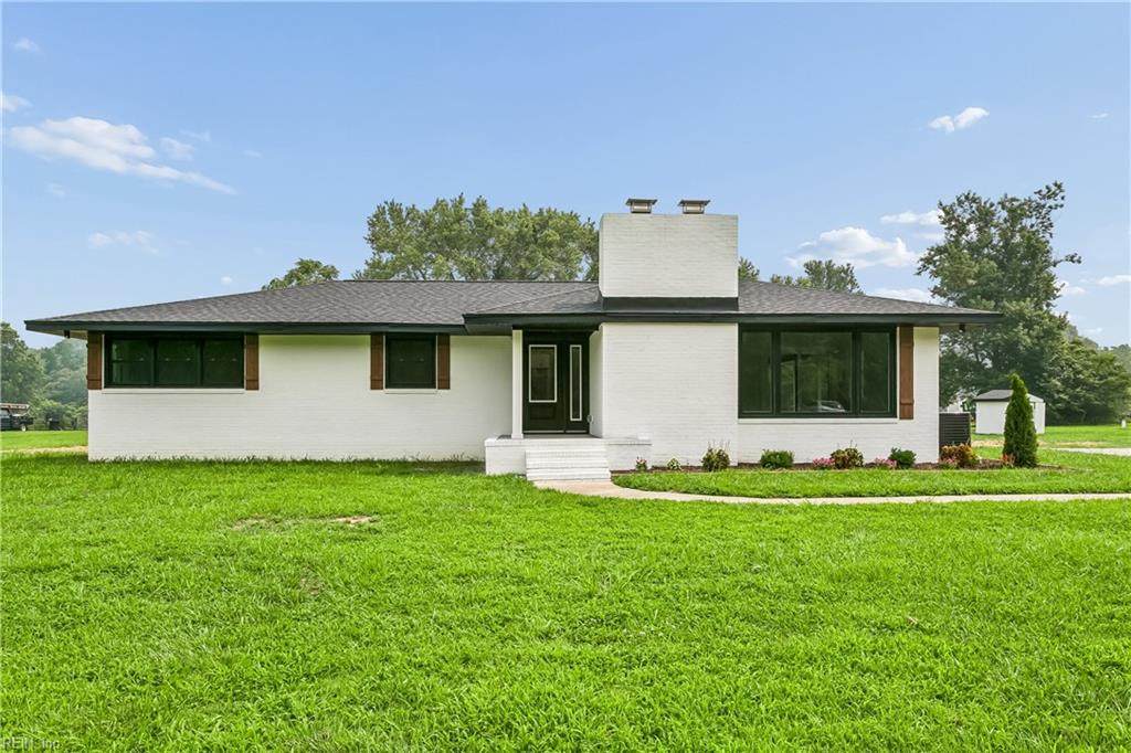 4450 Rochambeau Dr - Photo 1