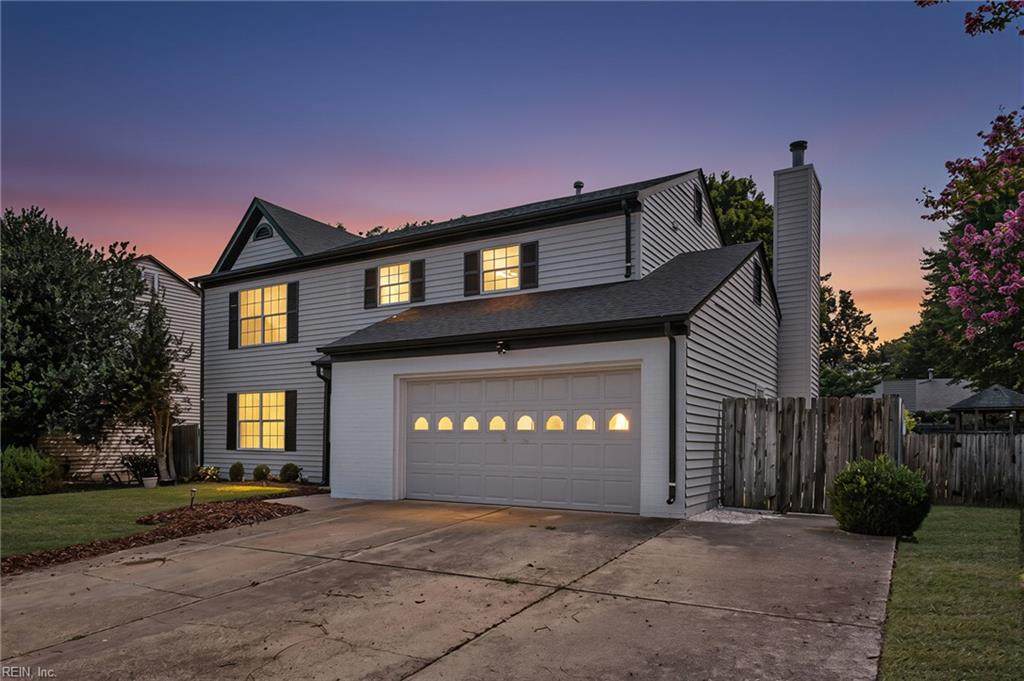 714 Mainsail Dr - Photo 1