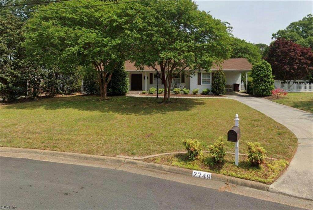 2749 Meadow Dr - Photo 1