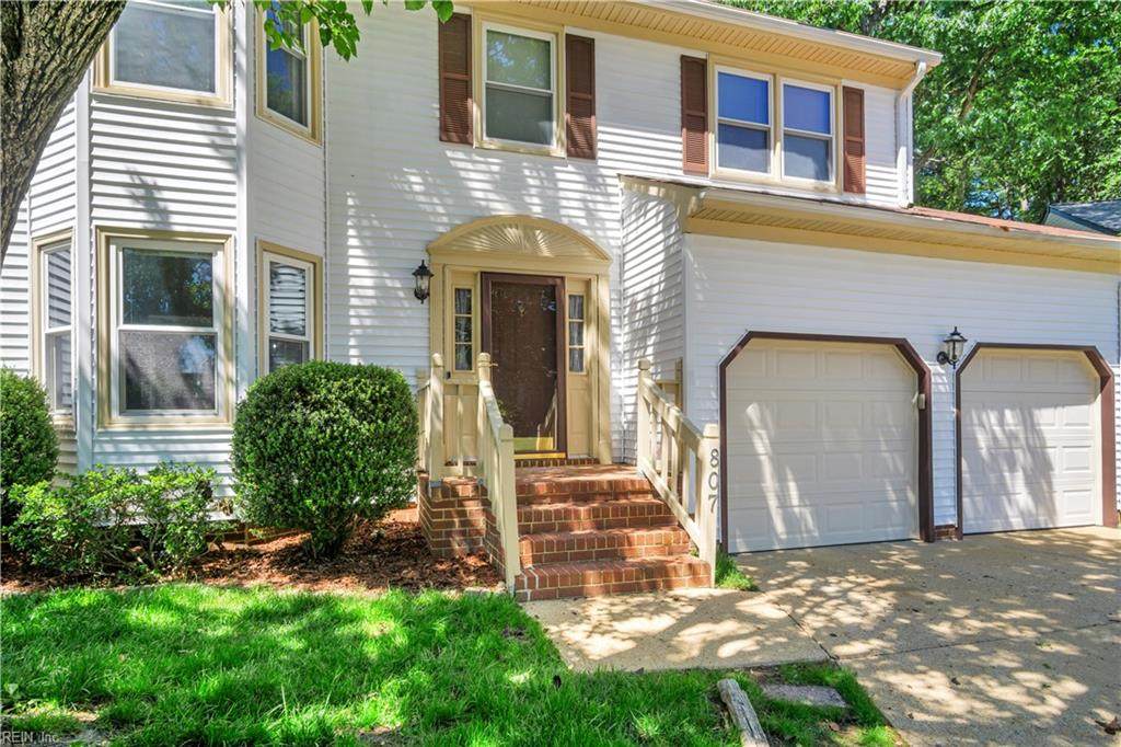 807 Marquette Ct - Photo 1