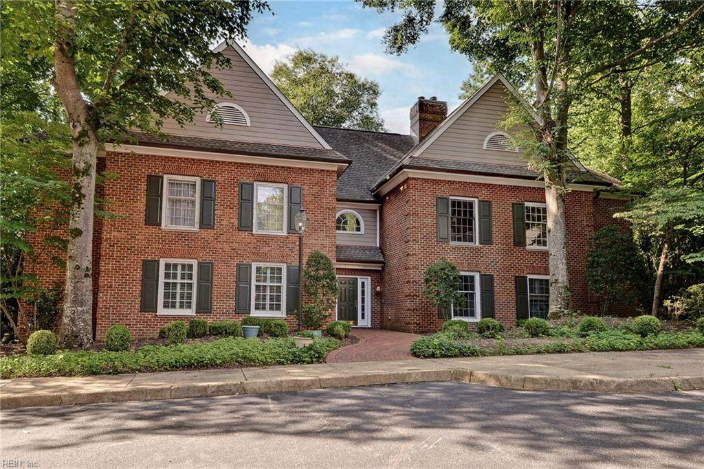 225 Woodmere Dr - Photo 1