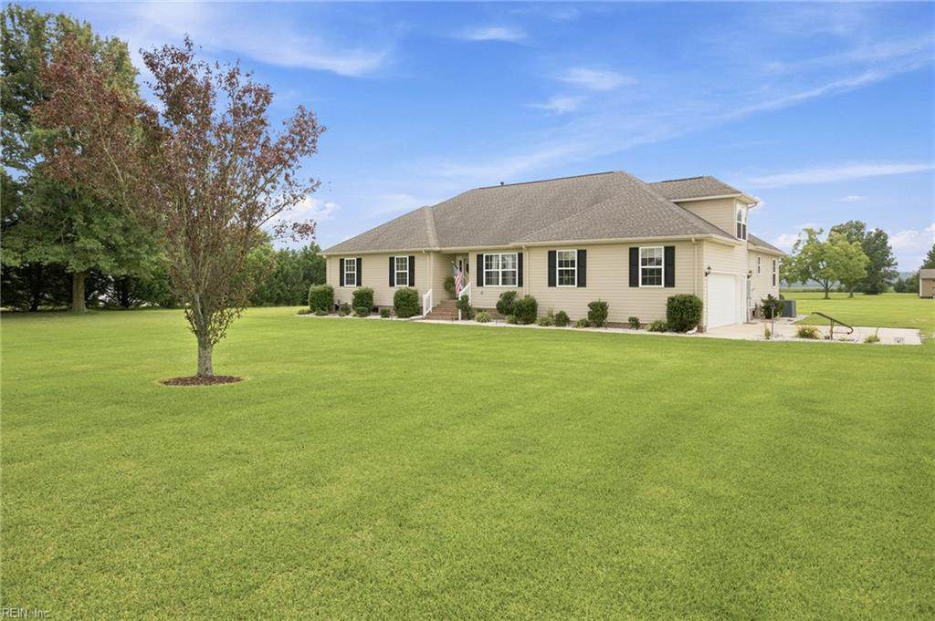 1221 Sanderson Rd - Photo 1