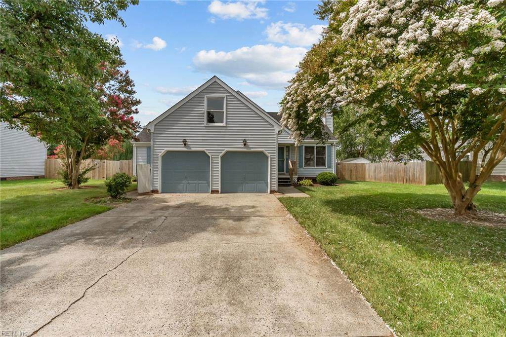 317 Spurlane Cir - Photo 1
