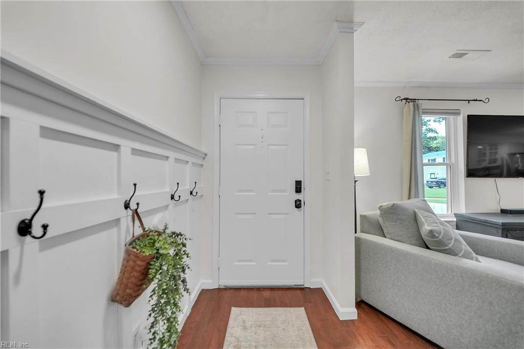 https://bt-photos.global.ssl.fastly.net/rein/orig_boomver_1_10645326-2.jpg