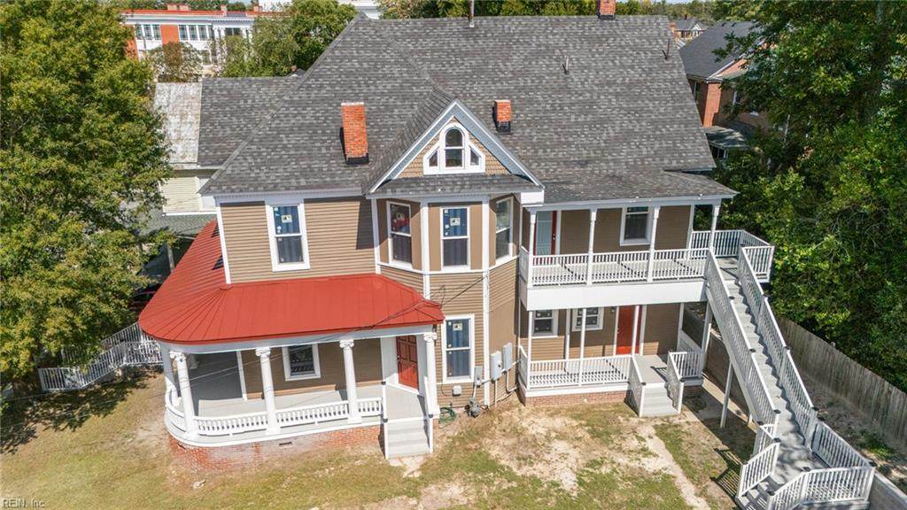 222 Clay St - Photo 1