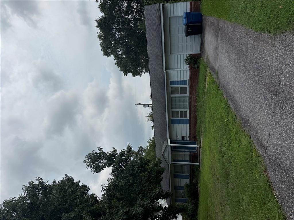 400 Tory Rd - Photo 1