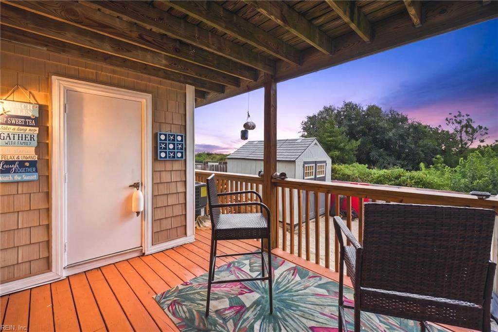 1634 Ocean View Ave - Photo 1