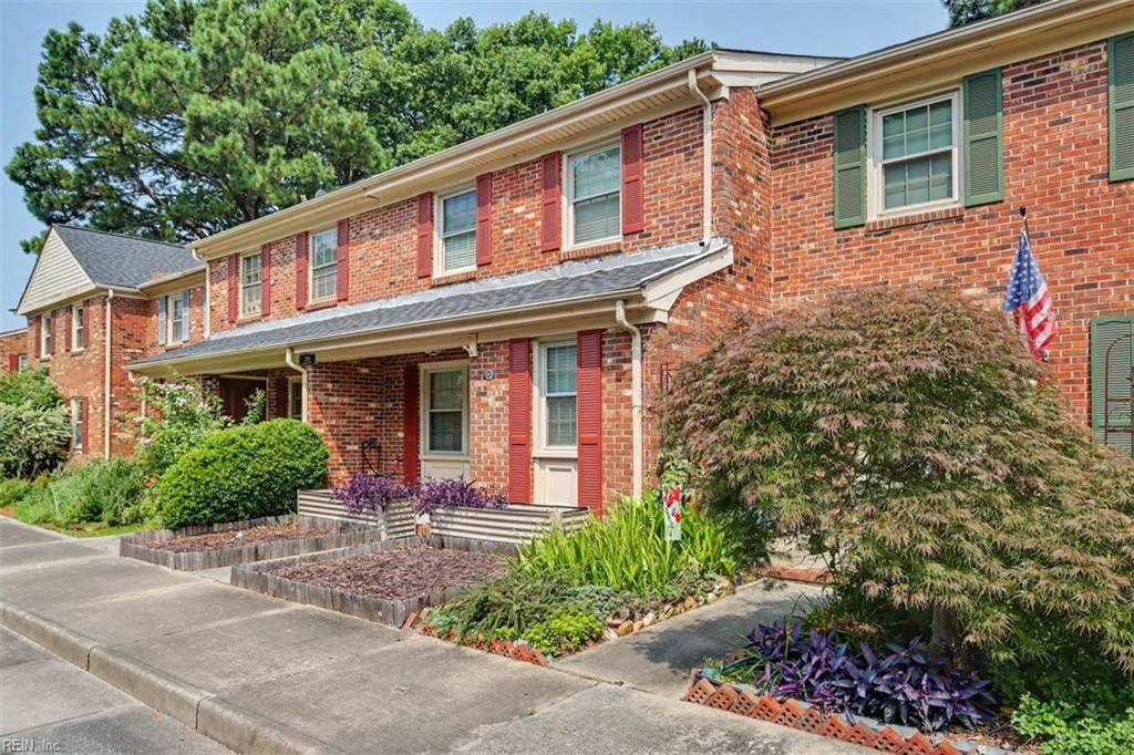 231 Bailiff Ct - Photo 1