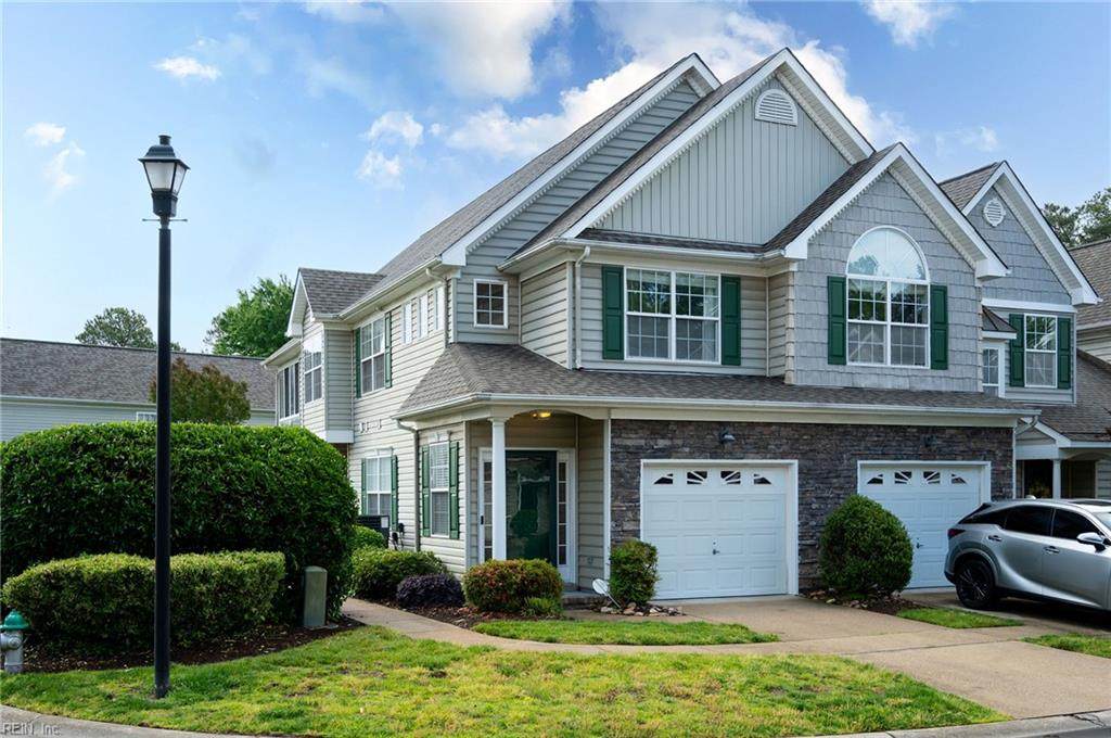 1702 Sawgrass Ln - Photo 1
