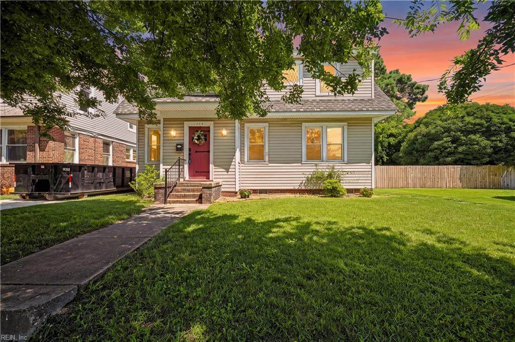 1608 Bain St - Photo 1