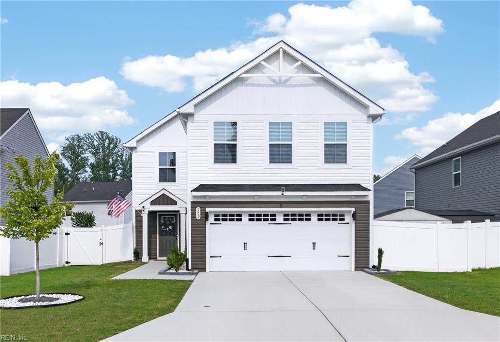 202 Lorraine Dr - Photo 1