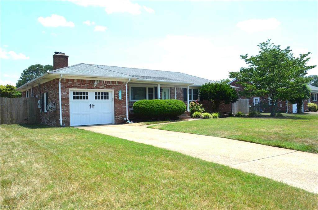 1032 Patrick Henry Way - Photo 1
