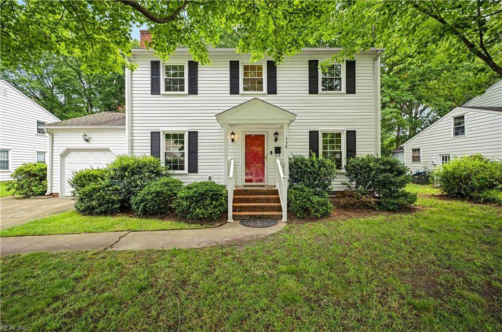 758 Village Green Pw - Photo 1