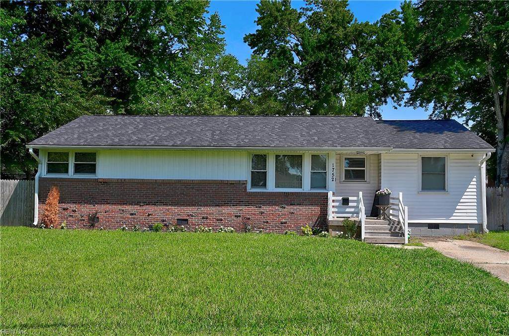 1752 Garden Dr - Photo 1