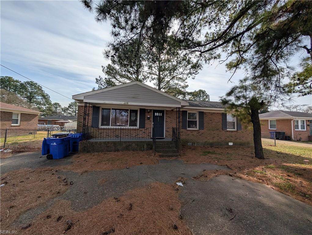 2821 High St - Photo 1