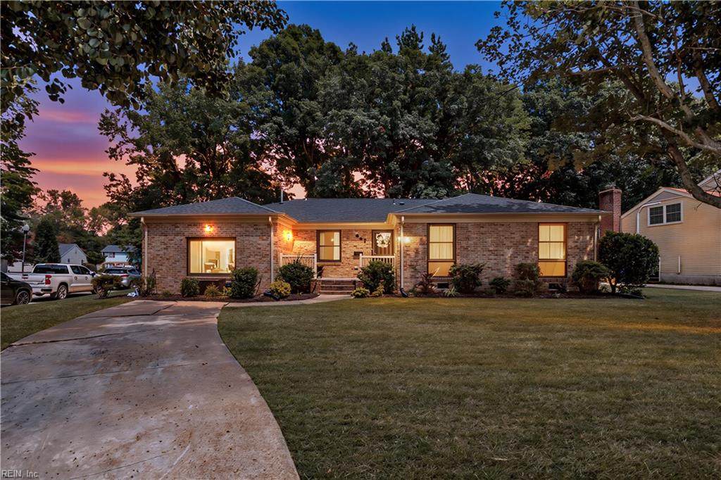 443 Putney Ln - Photo 1