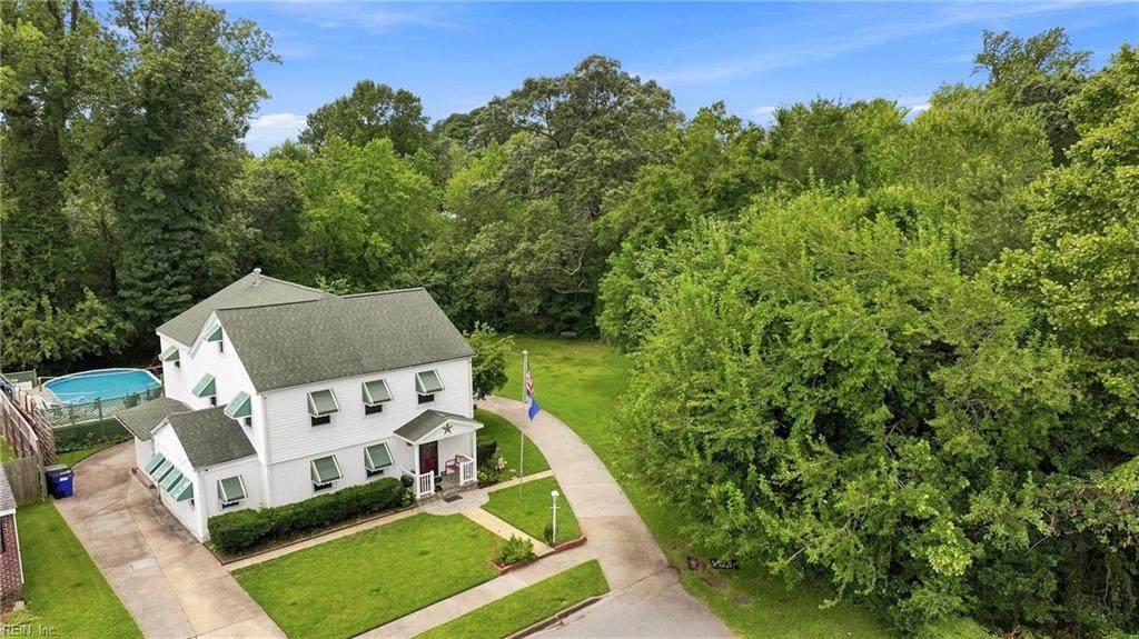 4701 Pinehurst Ave - Photo 1