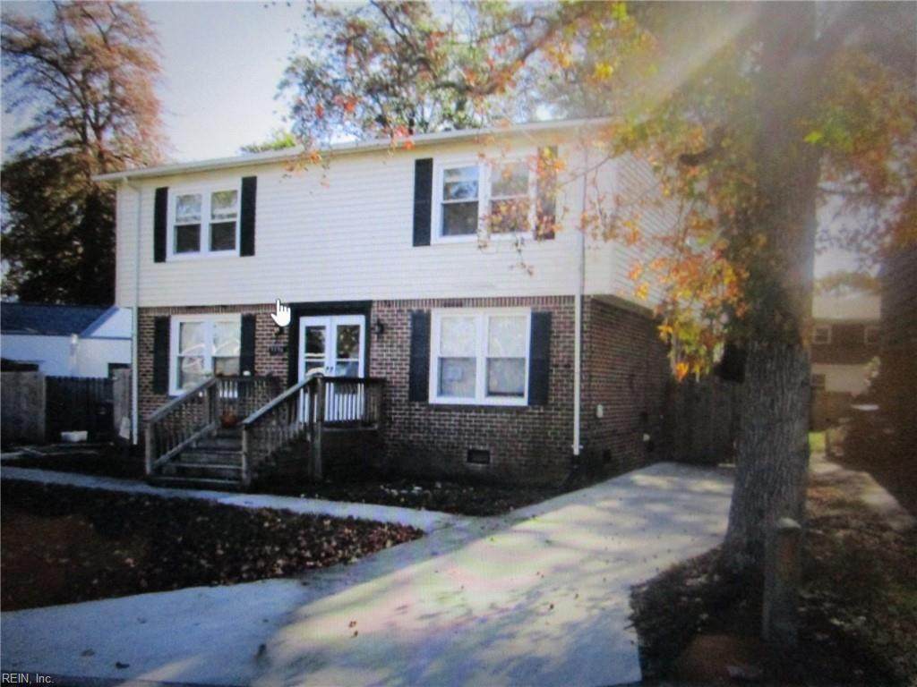9396 Pine Tree Rd - Photo 1