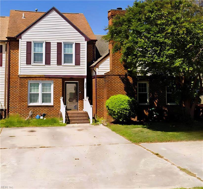 226 Wexford Dr - Photo 1
