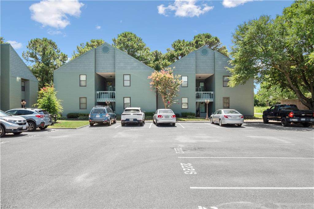 2212 Kleen St - Photo 1