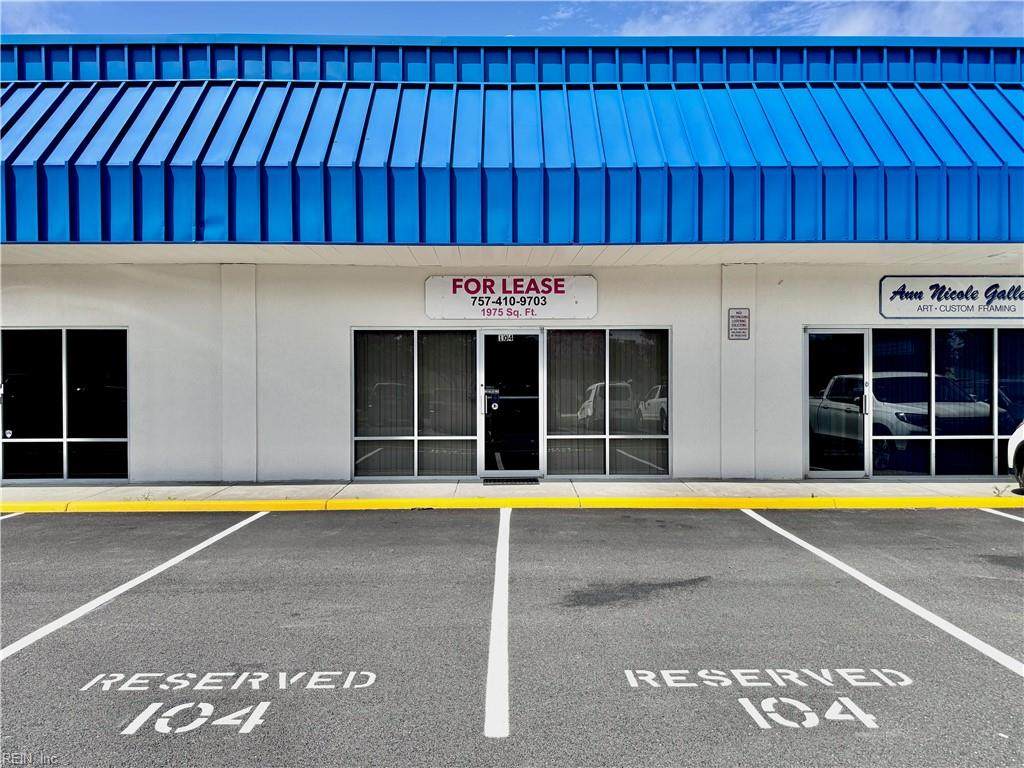 1222 Executive Blvd - Photo 1