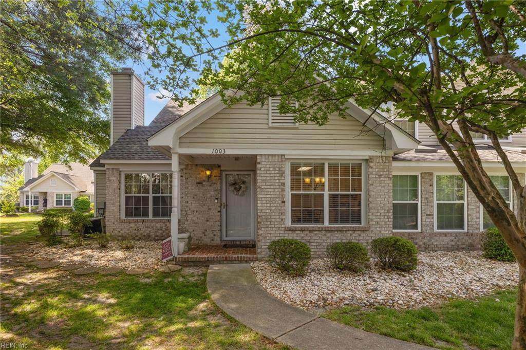 1003 Island Quay - Photo 1