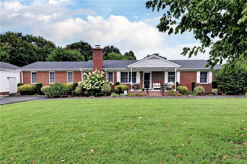 105 Wilson Dr - Photo 1