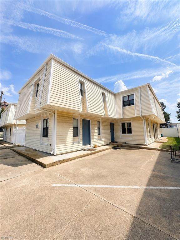 3149 Page Ave - Photo 1