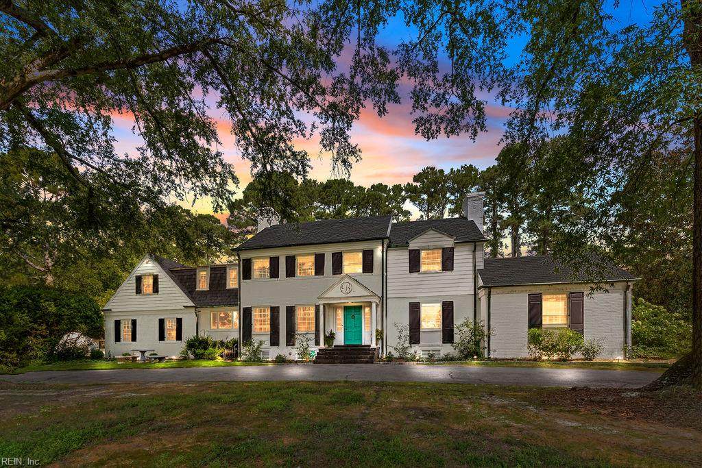 1412 Clay St - Photo 1