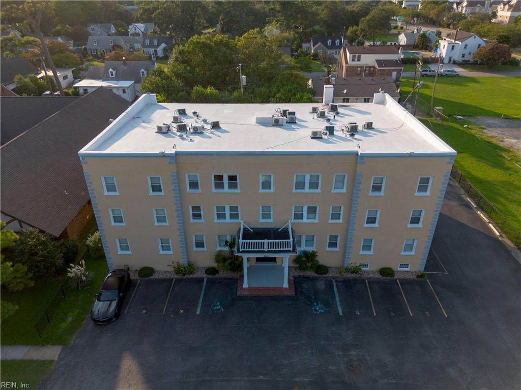 9641 Norfolk Ave - Photo 1