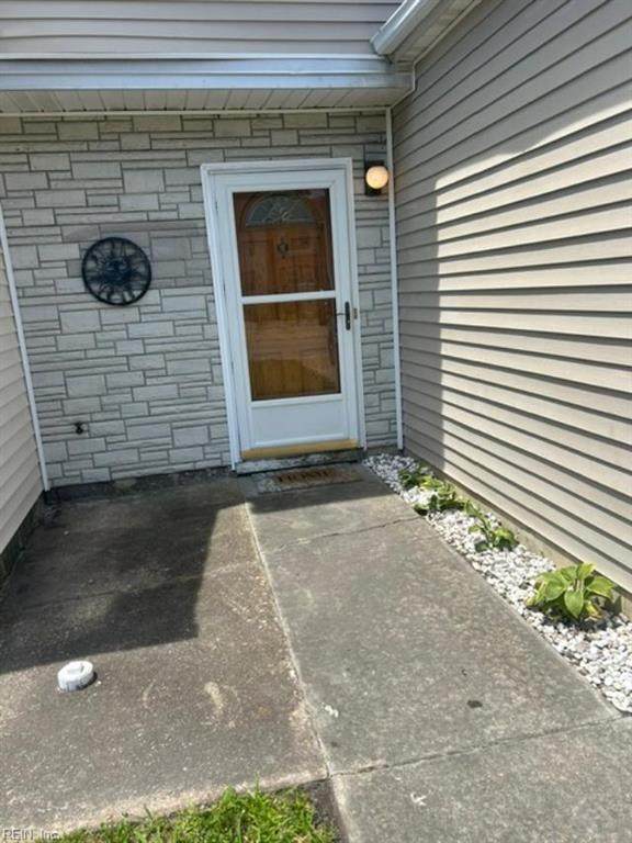 1250 Corkwood Cir - Photo 1